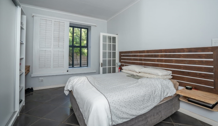 To Let 3 Bedroom Property for Rent in Middedorp Western Cape